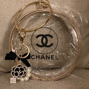 ********* BUNDLE Bag, Keychain and Mirror